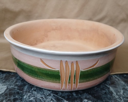 Vtg lee pottery - lee's, paramount