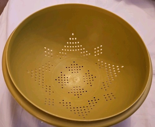 Vintage green tupperware - green,