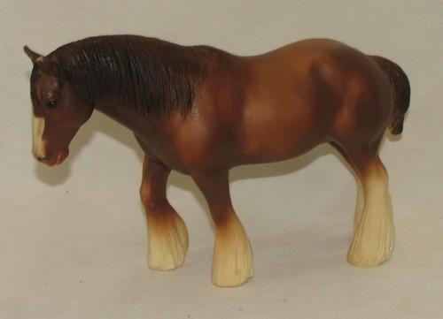 Breyer horse chestnut pulling