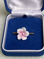 Vintage Aynsley Bone China Pink & White Flower Brooch, Gold Tone - Boxed