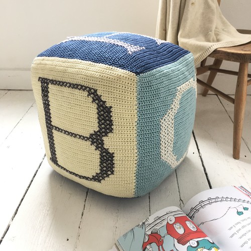 Child crochet pouffe - crochet,