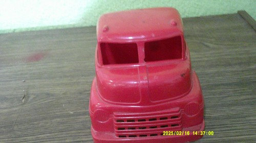 Vintage wyandotte semi truck - wyandotte,