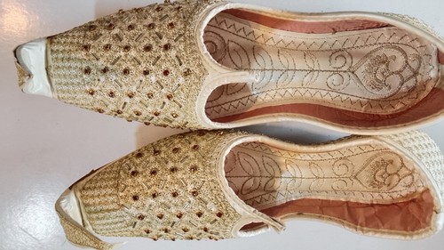 Handmade golden embroidered - golden,