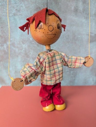 Pelham puppets boy - pelham, wh,