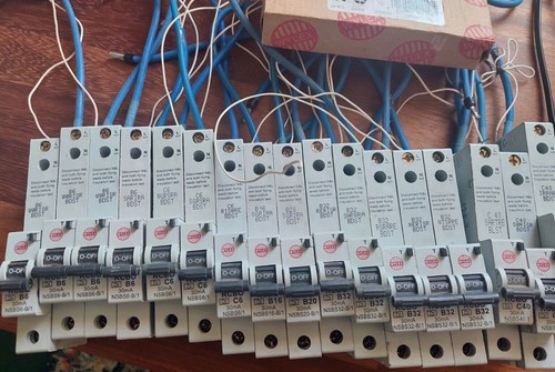 Wylex nsbs range - rcbo, b