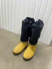 West Marine Tall Sailing Deck