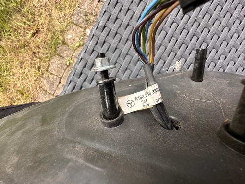 Mercedes w163 left wing - mercedes,