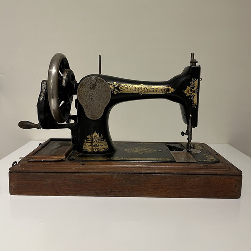 Singer mechanical hand crank - hand,