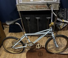 Quadangle  - S E Racing , Old School BMX Blue And Gold Complete Bike Rare 1983