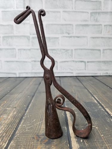 Antique old iron rushlight - old,