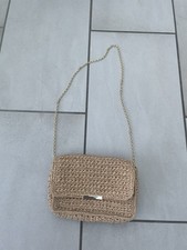 MANGO. NATURAL WOVEN RAFFIA
