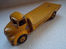 Dinky Supertoys.No.533 Leyland Comet Cement Wagon Ferrocrete. Vintage