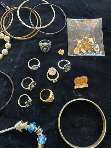 Various costume jewellery - various,