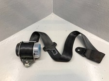 Discovery 3 Seat Belt Centre Rear in Black Land Rover Type 1 5 Seat Only