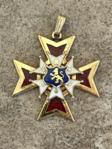 Vintage enamel maltese - maltese, cross
