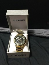 NEW Steve Madden Gold & Black