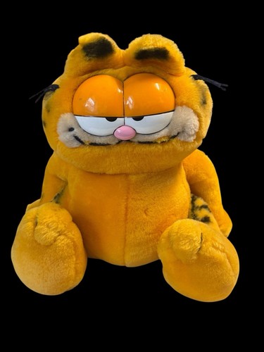 Dakin garfield sitting - sitting, up