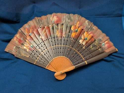 Vintage hand held fan - vintage,