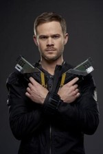Aaron Ashmore [Killjoys]