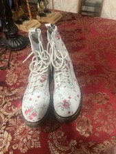 VTG 90's Doc Martens floral