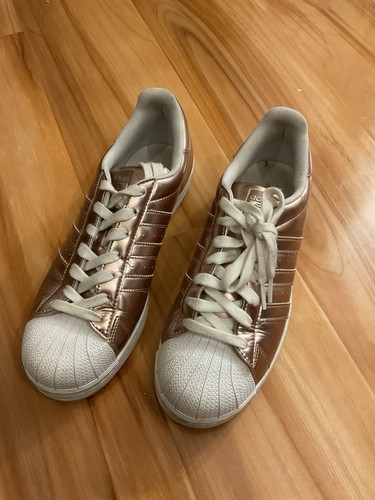 Rose gold metallic - , top