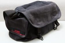 Domke F2 bag - classic canvas shoulder bag for cameras with 4-section insert