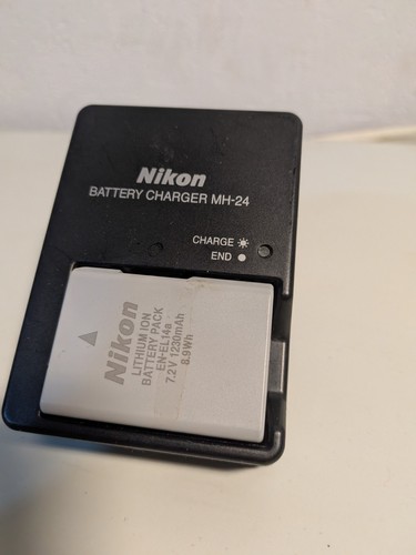 Nikon charger and - charger,