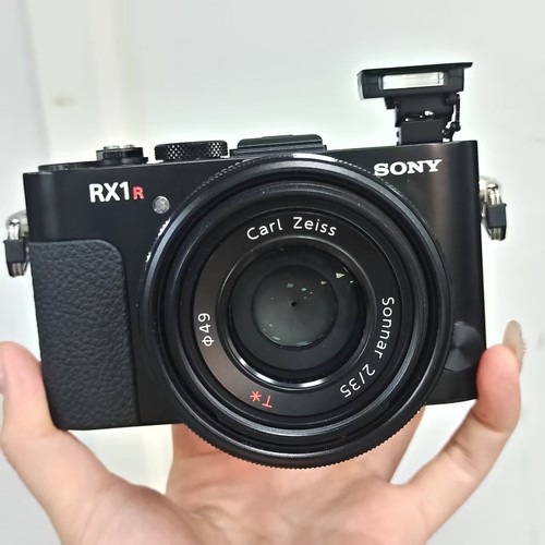 Sony cyber shot - sony, dsc-rx1r