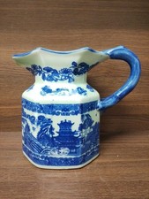 Willow Pattern Jug - Large 