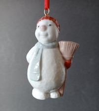 (820) Lladro Nao Flaky the