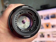 Leica Summicron 50mm F/2.0 Lens - M Mount - Mint Condition with caps and hood. 