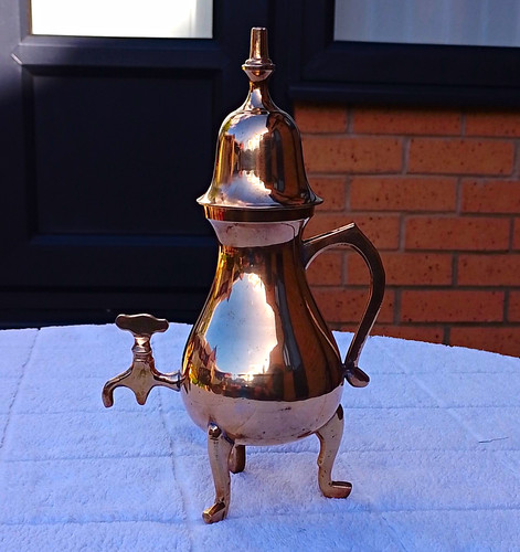 Vintage brass samovar - vintage, tea