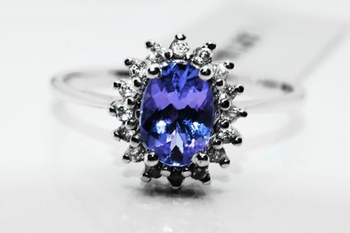 9ct white gold - gold, aaa