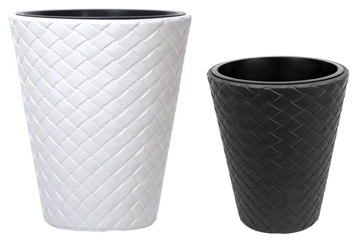 Rattan effect planter - effect, with
