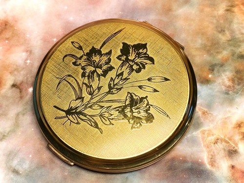 Stratton flowers gold tone - flowers,