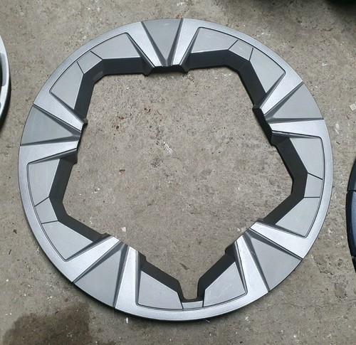 Bmw outer wheel - 18",