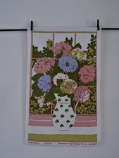 Unused vintage Irish Linen tea