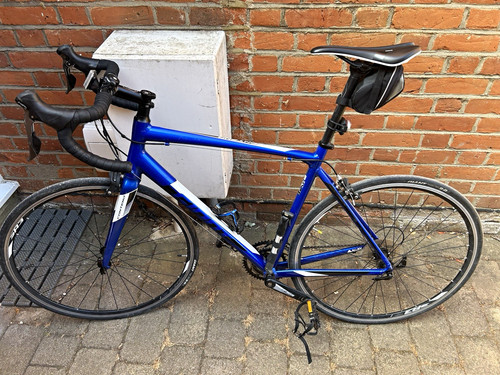 Giant contend road bike 700c - giant,