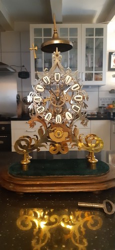 Antique bracket skelet - bracket, clock