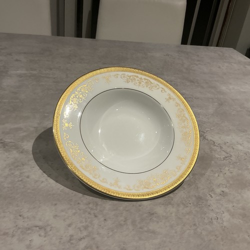 Royal doulton gold - ,