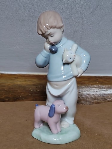 Vintage nao figurine - nao, figurine,