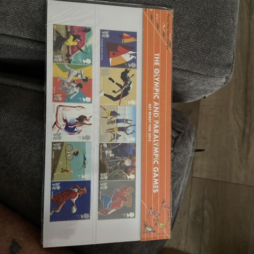 Royal mail mint - mail, stamps