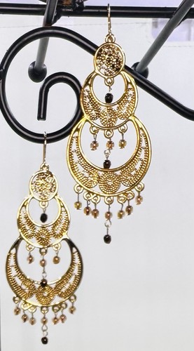 Gold tone vintage chandelier - gold,