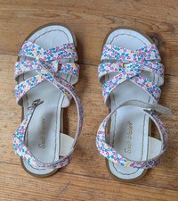 Salt Water Sandals size 5 -