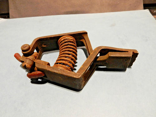 Automobilia jump lead clamp - ,