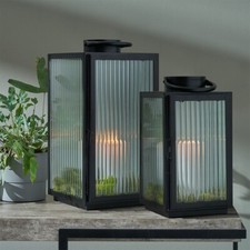 Set of 2 Ribbed Glass Lanterns