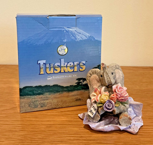 Tuskers elephant love - elephant, :