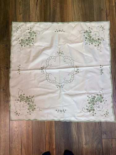 Vintage embroidered cutwork - embroidered,