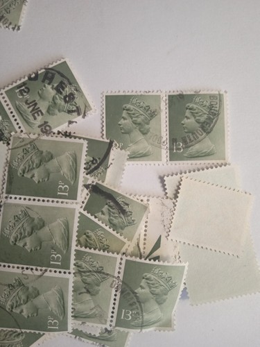 100 13p stamps plain - x ,