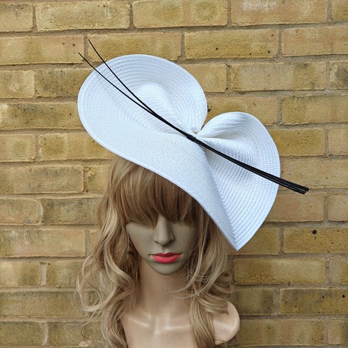 White black fascinator ostrich - white,